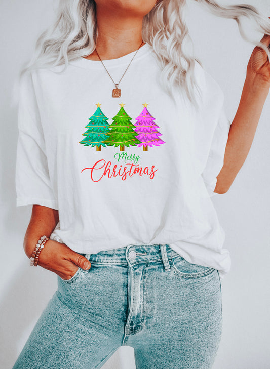 Merry Christmas Tree Tee, Holiday T-Shirt, Unisex Holiday Apparel, Cute Christmas Gift, Festive Graphic Tee - Saldersoncloutier